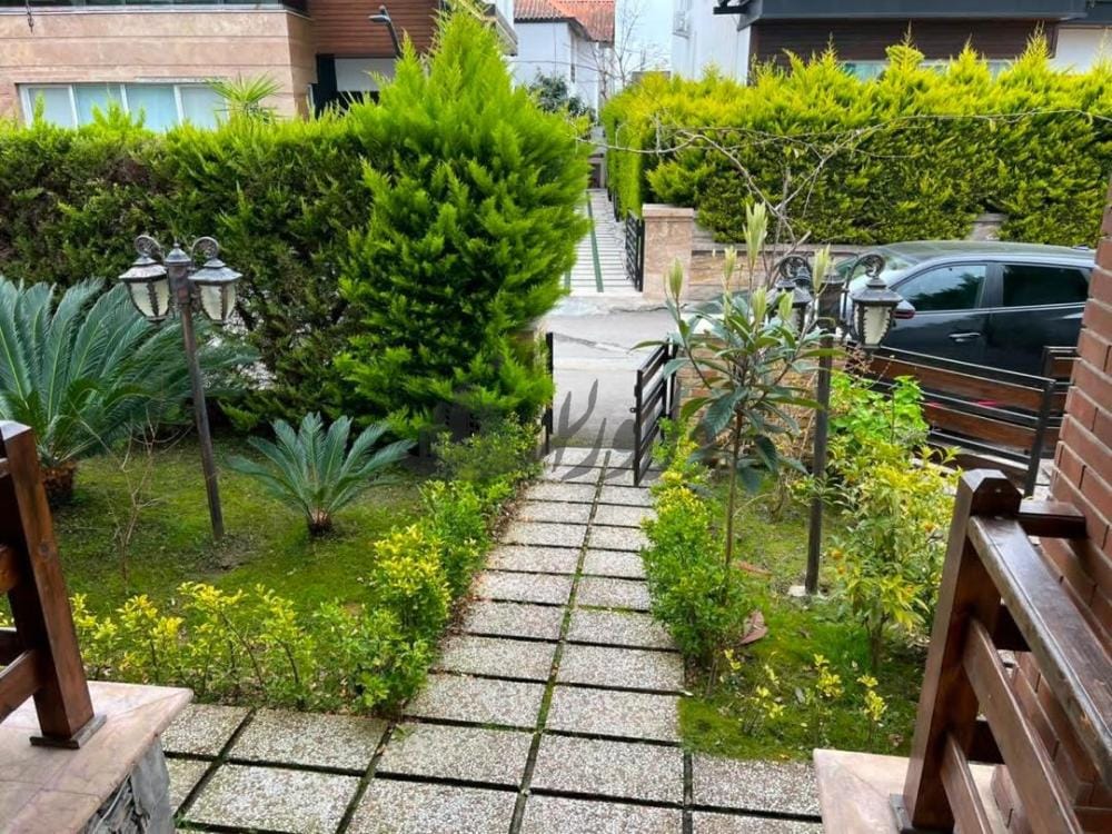 ویلای دوبلکس شهرکی در رویان با سند شش دانگ ویلای دوبلکس شهرکی در رویان با سند شش دانگ