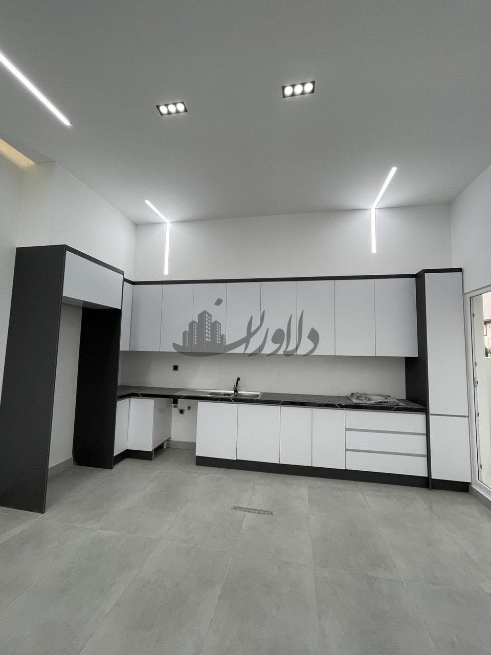 ویلای نوساز با موقعیت جذاب ویلای نوساز با موقعیت جذاب