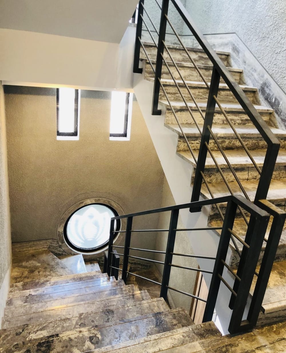 فروش وپیش فروش آپارتمان های آماده مجتمع ساحلی لوتوس درمنطقه زیبای نور فروش وپیش فروش آپارتمان های آماده مجتمع ساحلی لوتوس درمنطقه زیبای نور