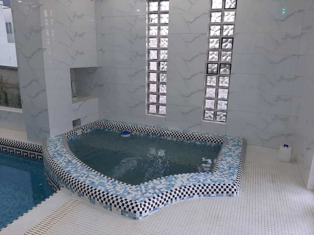 فروش ویلا دوبلکس ۳۸۰متری استخردار شهرکی در منطقه برند فروش ویلا دوبلکس ۳۸۰متری استخردار شهرکی در منطقه برند