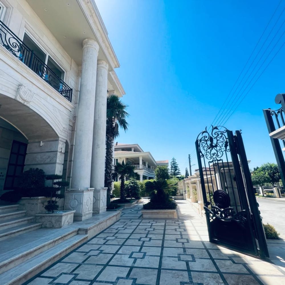 کاخ ویلای تریبلکس۷۵۶متری بی نظیر در منطقه ی ایزدشهر(شهرکی) کاخ ویلای تریبلکس۷۵۶متری بی نظیر در منطقه ی ایزدشهر(شهرکی)