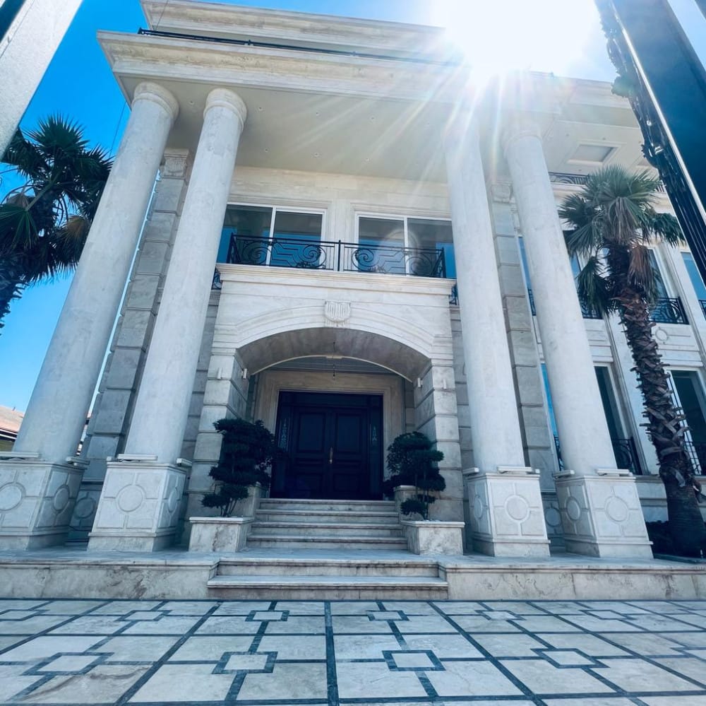 کاخ ویلای تریبلکس۷۵۶متری بی نظیر در منطقه ی ایزدشهر(شهرکی) کاخ ویلای تریبلکس۷۵۶متری بی نظیر در منطقه ی ایزدشهر(شهرکی)