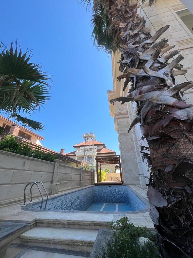 کاخ ویلای تریبلکس۷۵۶متری بی نظیر در منطقه ی ایزدشهر(شهرکی) کاخ ویلای تریبلکس۷۵۶متری بی نظیر در منطقه ی ایزدشهر(شهرکی)