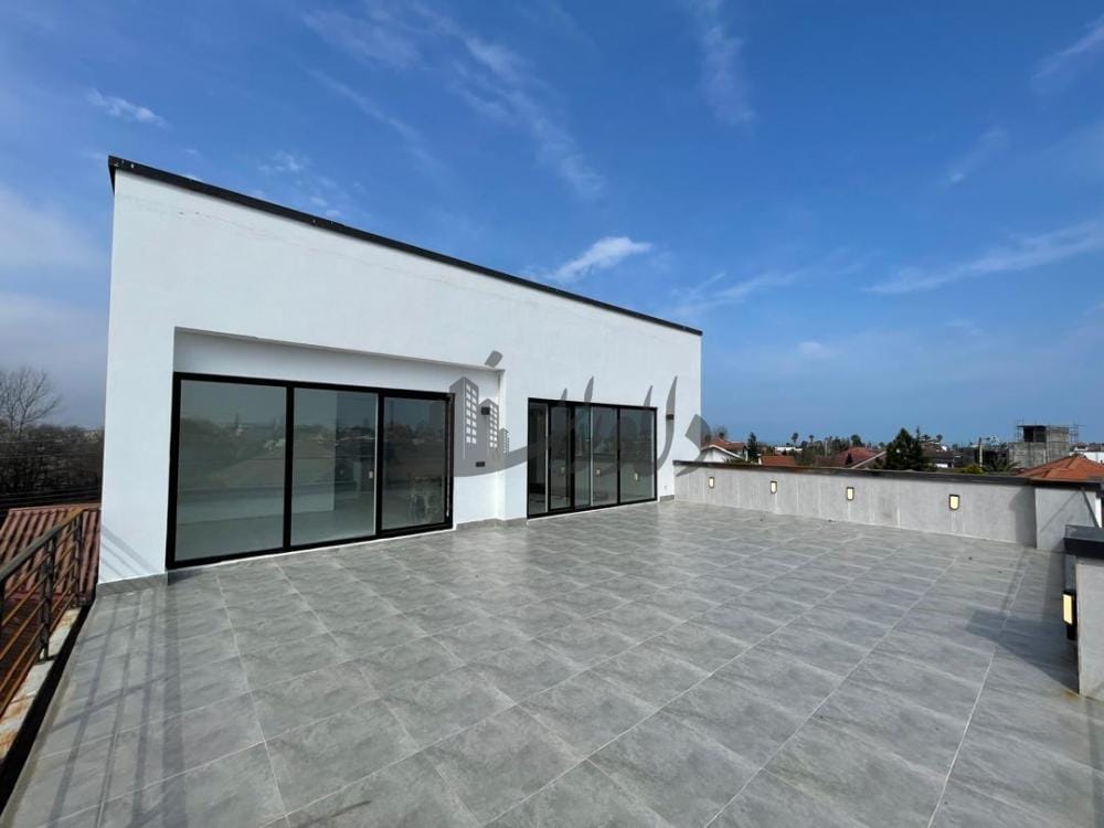 ویلا فروشی شهرکی وازیوار استخر دار ویلا فروشی شهرکی وازیوار استخر دار