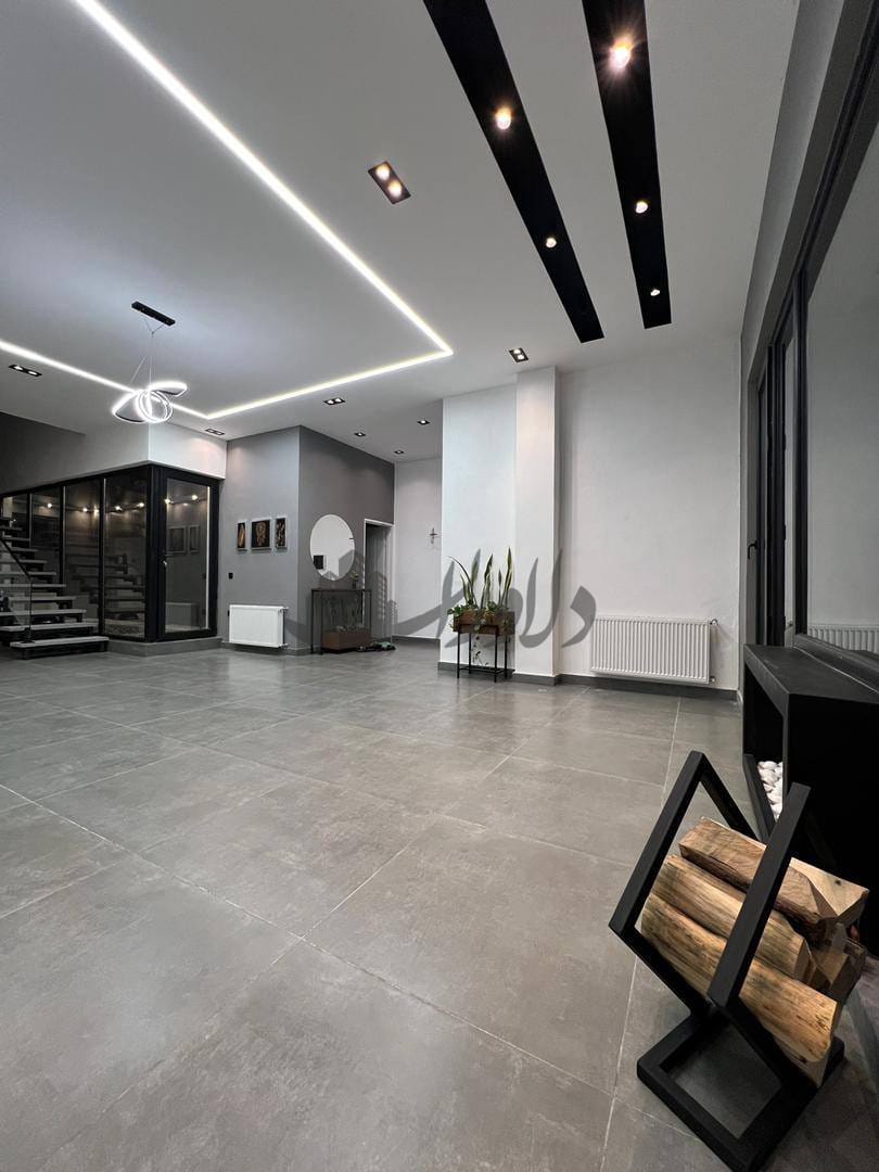 ویلای مدرن مستقل استخردار با روف در نخ شمال ویلای مدرن مستقل استخردار با روف در نخ شمال