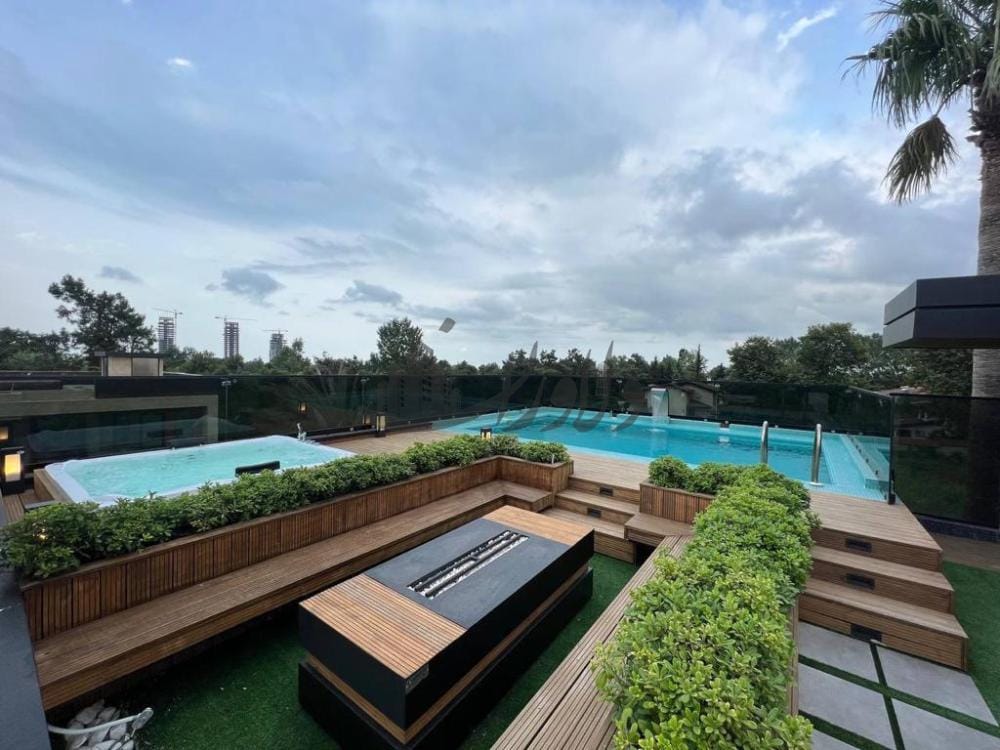 فروش ویلا شهرکی دوبلکس استخردار نوساز ۵۲۸متر فروش ویلا شهرکی دوبلکس استخردار نوساز ۵۲۸متر